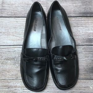 Predictions Black Shoes